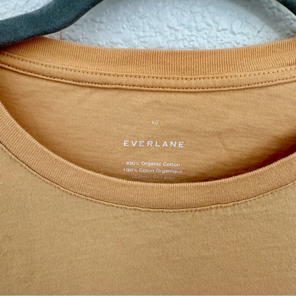 Everlane The Organic Cotton Long-Sleeve Box-Cut Pocket Tee |Small | Gold - Picture 5 of 6